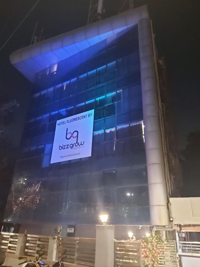 Fluorescent By Bizzgrow Hotels International Airport - Formerly Known As Byaris International Bombaj Zewnętrze zdjęcie